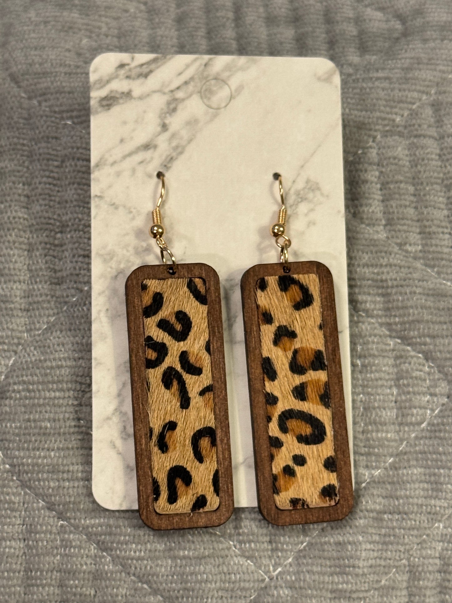 Tan Cheetah Bar