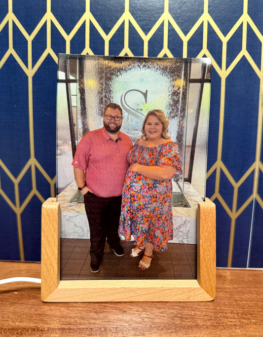 Glow Frame – Customizable Photo Frame with Built-in Light