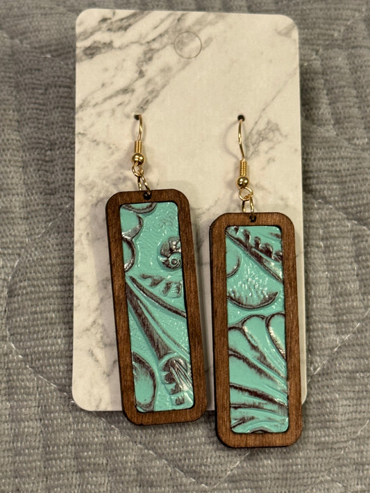 Turquoise Bar